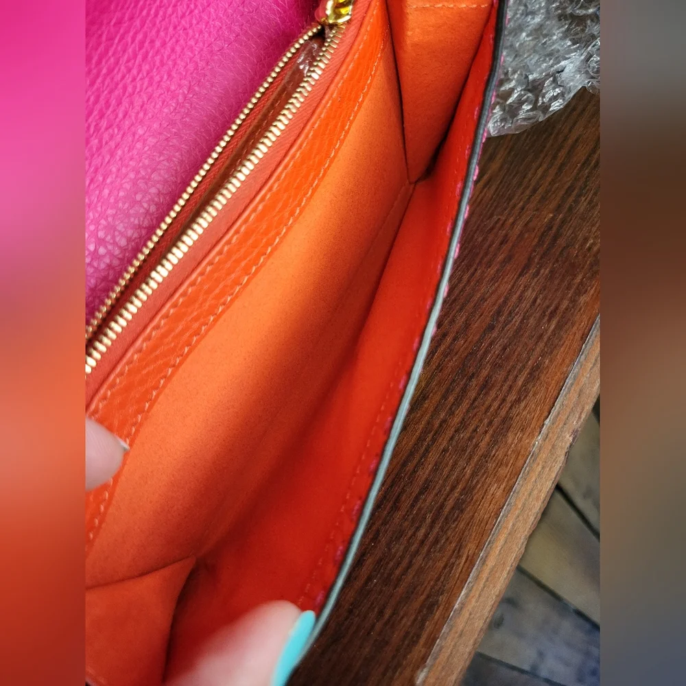 Fendi Peekaboo Selleria Pink Wallet - Picture 14 of 15